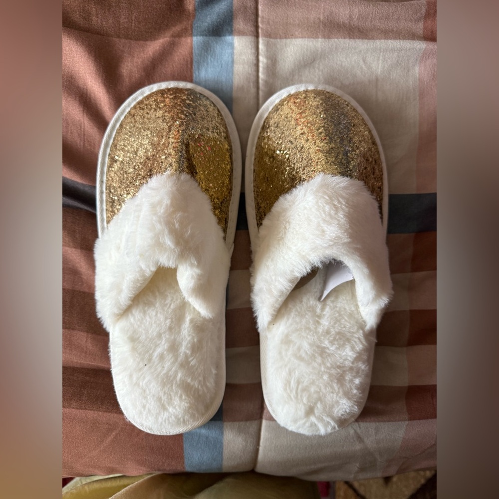 Studio Gold and White Women's Slippers